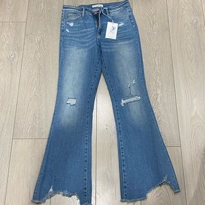 NWT Flying Monkey Bell Jeans